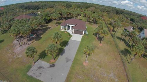 2935 28th Ave, Naples, FL 34117-8860