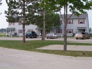 22156 Maple Ct, Edgerton IN  46797-9700 exterior