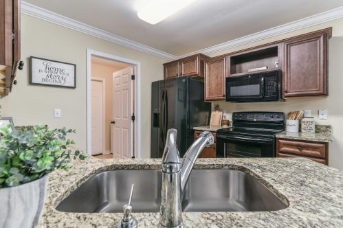 73 10th St, Shalimar FL  32579-1553 exterior