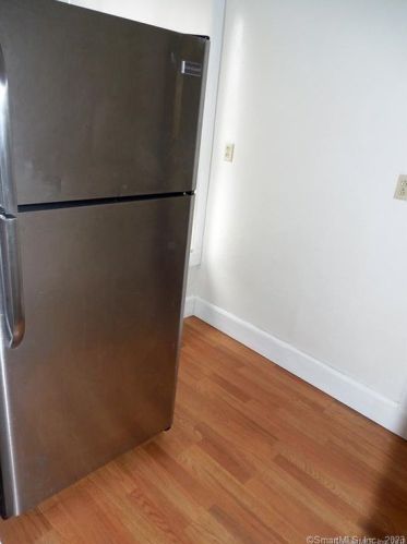 26 Waterville St, Waterbury CT  06710-1853 exterior