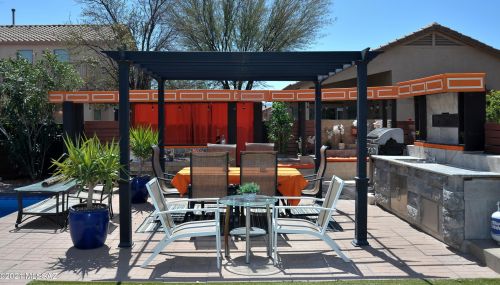 5637 Shady Grove Dr, Tucson, AZ 85742-8123