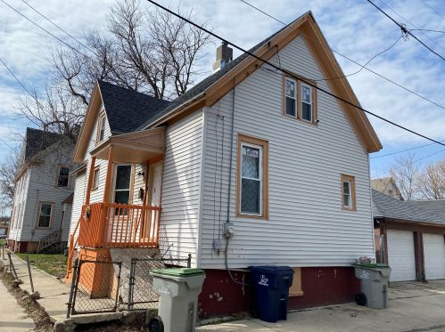 1418 30th St, Milwaukee WI  53208-2435 exterior