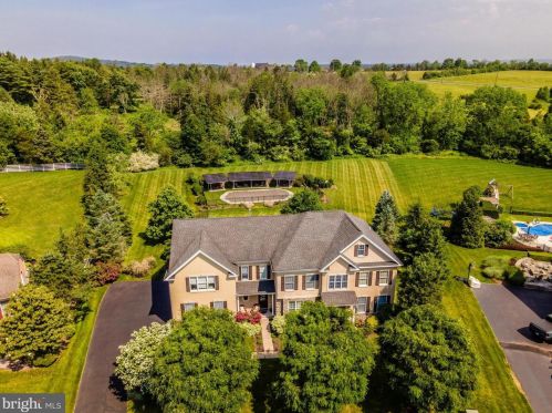973 Turnberry Cir, Collegeville, PA 19473-2149