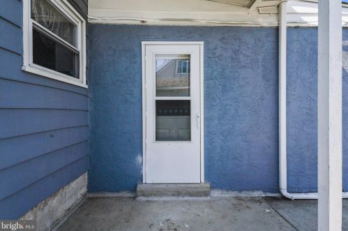 3027 Byberry Rd, Philadelphia PA  19154-1842 exterior