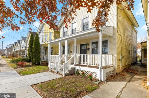 1051 Indiana Ave, Trenton, NJ 08638-3326