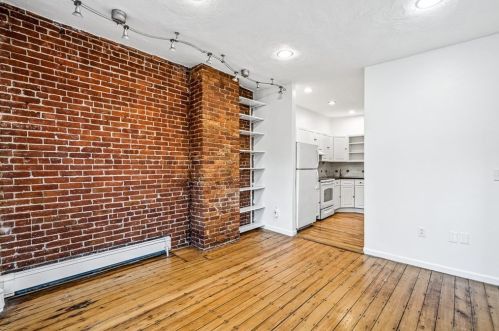 81 Brookline St, Boston, MA