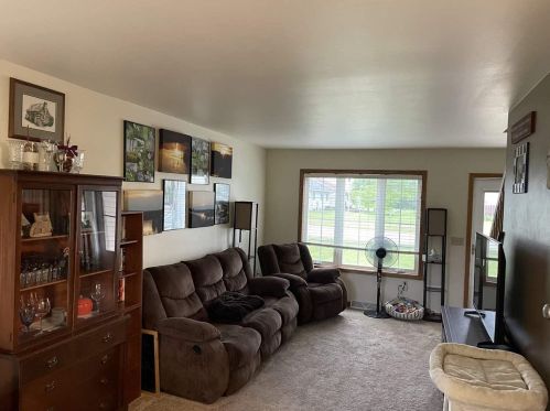 343 Mary Lee Dr, Fond Du Lac, WI 54935-1847