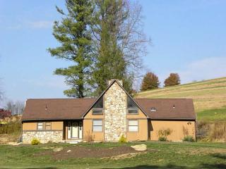 574 Bebout Rd, Venetia, PA 15367-1359