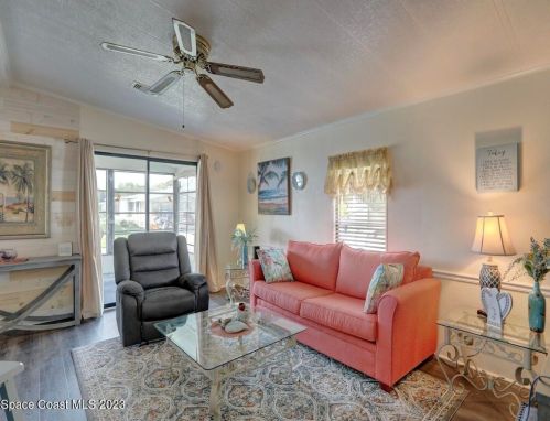 814 Lychee Dr, Sebastian FL  32976-2572 exterior