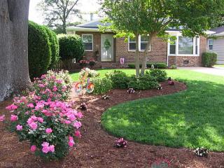 1418 Philmont Ave, Chesapeake VA  23325-3717 exterior