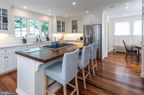 124 Mercer St, Princeton NJ 08540-4805 exterior