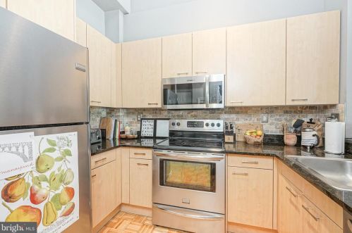 2 Leverington Ave, Philadelphia PA  19127-2203 exterior