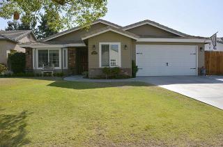 1014 Woodmont Dr, Bakersfield, CA 93312-4366