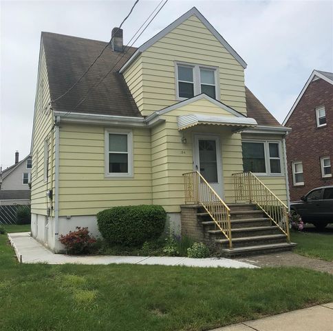 194 Banta Ave, Outwater, NJ 07026-3633