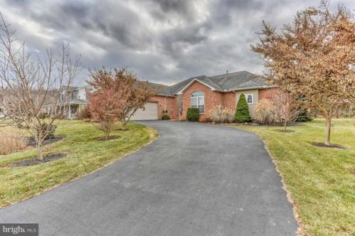 548 Remmington Dr, Lees Cross Roads, PA 17257-7909