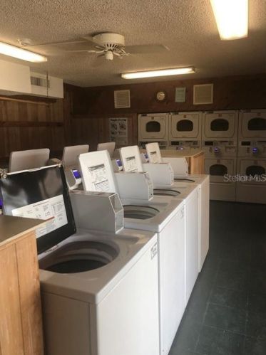 1920 Edgewood Dr, Lakeland FL 33803-3469 exterior