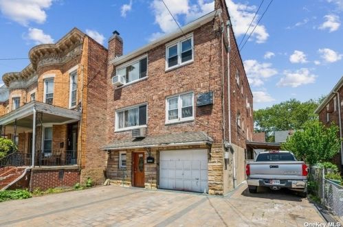 91-11 108th St, Jamaica, NY 11418-1218