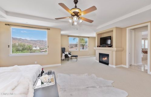 3824 Doheney Ct, Simi Valley CA  93063-0208 exterior