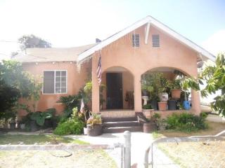 1230 45th St, Los Angeles, CA 90011-3709