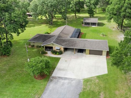 1083 137th Ln, Oxford, FL 34484-2221