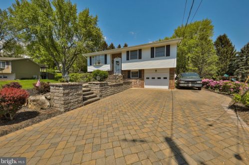 4005 Meadow Ave, Easton, PA 18045-2314