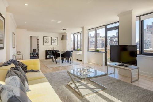 150 85th St, New York NY  10024-4499 exterior