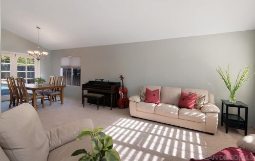 13955 Barrymore St, San Diego, CA 92129-3117