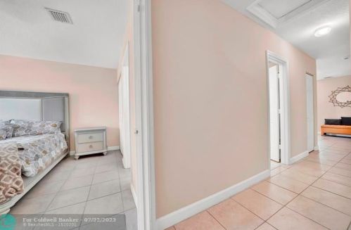 1578 191st Ave, Hollywood FL  33029-6149 exterior