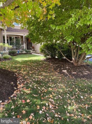 1291 Browning Ct, Lansdale, PA 19446-5385