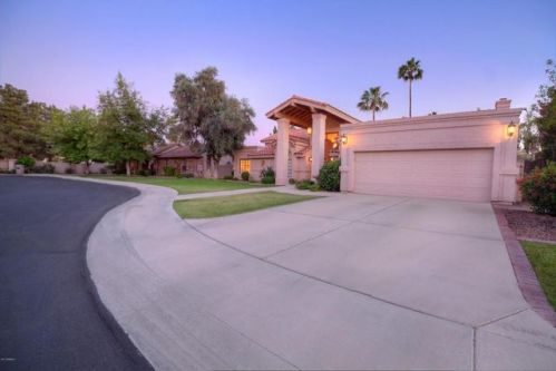 2127 Freeport Ln, Gilbert, AZ 85234-2831