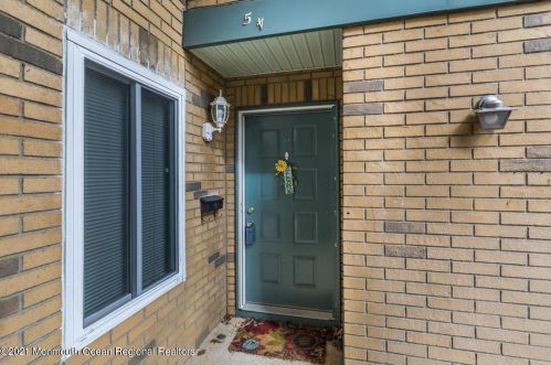 54 Northrup Dr, Bricktown, NJ 08724-2020
