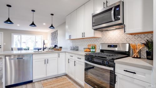 5058 Parkhurst Dr, Santa Rosa CA  95409-3258 exterior