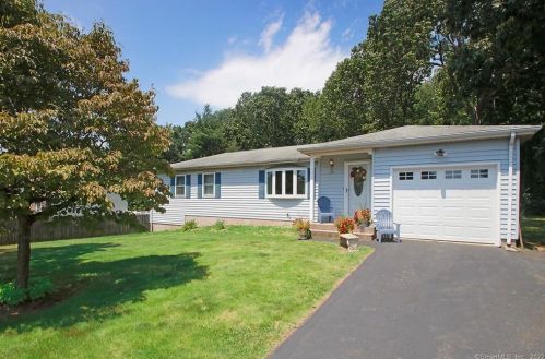 716 Griffin Rd, Wapping, CT 06074-1506