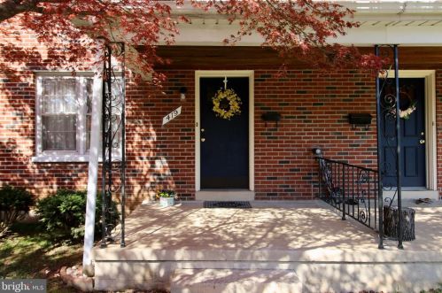 419 Hershey Ave, Lancaster, PA 17603-5701