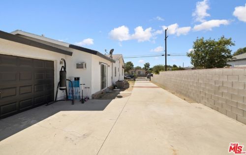 4914 Elton St, Irwindale CA  91706 exterior