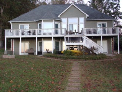 121 Birds Nest Ln, Littleton, NC 27850-8063