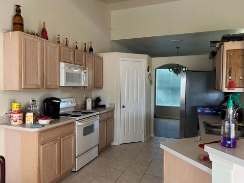 1206 Medina Ave, Fort Pierce, FL 34953-5014
