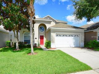 8143 Sun Palm Dr, Kissimmee, FL 34747-2777