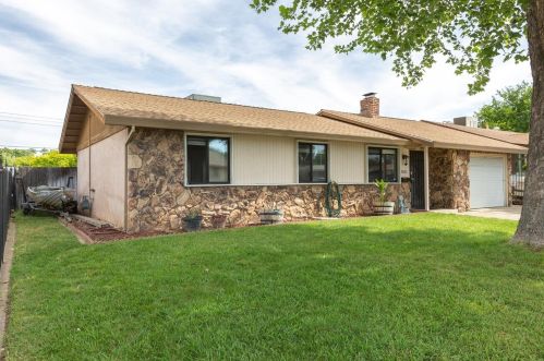 3621 Milton Way, North Highlands, CA 95660-3746