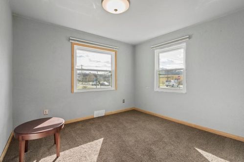 235 Reimer St, New Kensington PA  15068-2837 exterior