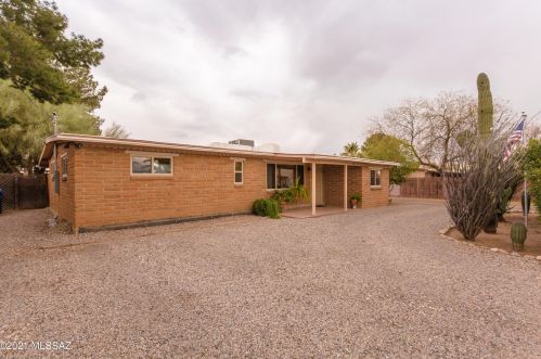 4234 Glenn St, Tucson, AZ 85712-1522