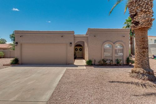 25819 Texas Ct, Chandler, AZ 85248-6946