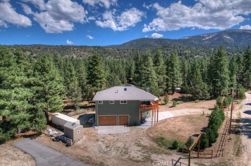 1178 Ln, Big Bear City CA  92314 exterior