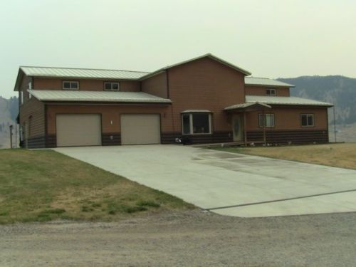220 Fourth Of July Creek Rd, North Fork, ID 83466-5520