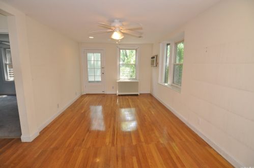 3989 45th St, Long Island City, NY 11104-2103