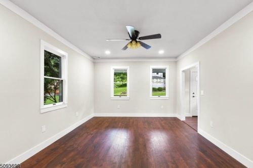 88 Mine Hill Rd, Oxford NJ  07863-3061 exterior