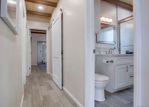 824 Anacapa Ct, San Diego CA  92109-8203 exterior