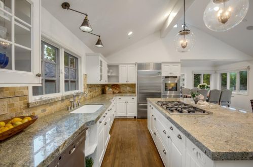 18544 Beck Ave, Los Gatos CA  95030-4105 exterior