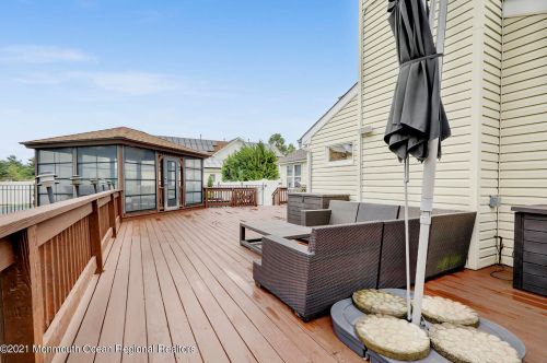 49 Polo Club Dr, East Freehold NJ  07728-8072 exterior