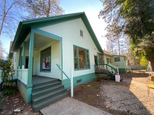 10656 Alta St, Grass Valley, CA 95945-5508